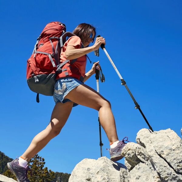 Retractable Walking Stick - Carbon Fiber Collapsible Telescopic Trekking Pole for Hiking and Climbing